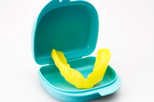 スポーツマウスピース